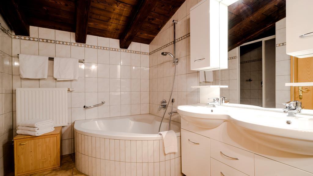 Appartementanlage Kerber Seefeld in Tirol Bagian luar foto